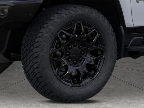 New 2025 GMC Hummer EV 2X image 9