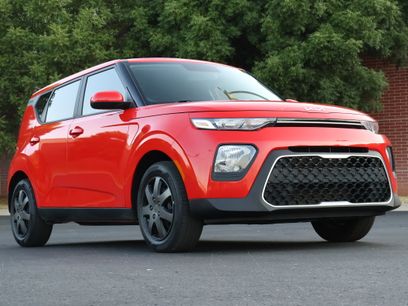 Used 2022 Kia Soul LX