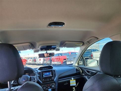 Used 2023 Subaru Impreza Premium w/ Popular Package #3 image 16