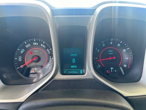 Used 2015 Chevrolet Camaro LT RWD image 14