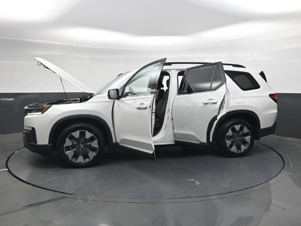Used 2026 Honda Pilot Touring image 37