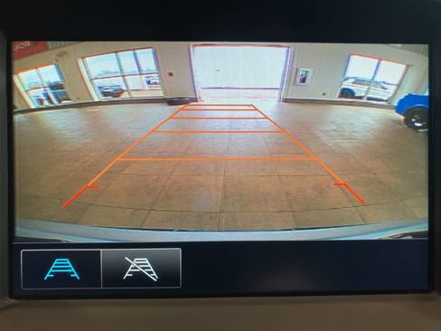 Used 2017 GMC Acadia SLE w/ Driver Alert Package I AWD/4WD image 22