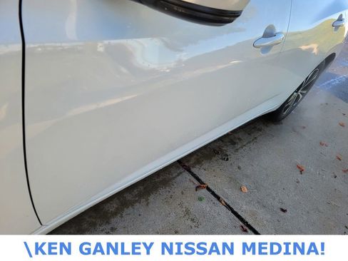 Used 2022 Nissan Sentra SV image 11