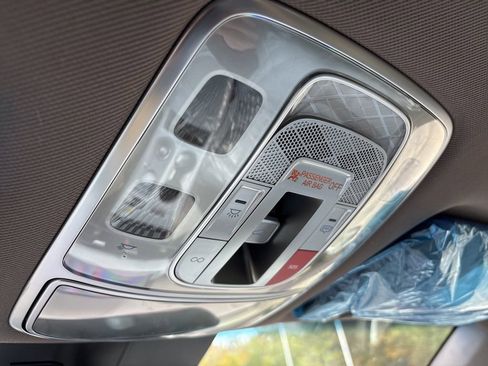 Used 2026 Genesis GV70 2.5T Advanced image 24