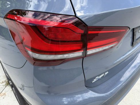 Used 2021 BMW X1 sDrive28i w/ Premium Package FWD image 11