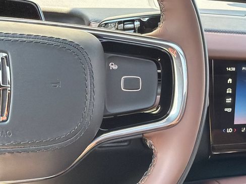 New 2027 Lincoln Navigator L Reserve AWD/4WD image 23