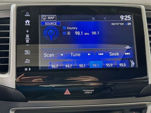 Used 2017 Honda Pilot EX-L image 15