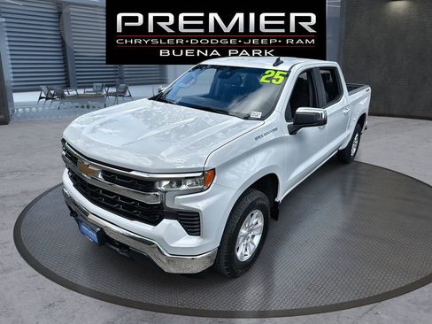 Used 2025 Chevrolet Silverado 1500 LT w/ Protection Package image 1
