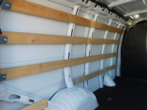 Used 2024 GMC Savana 2500 w/ Driver Convenience Package image 26