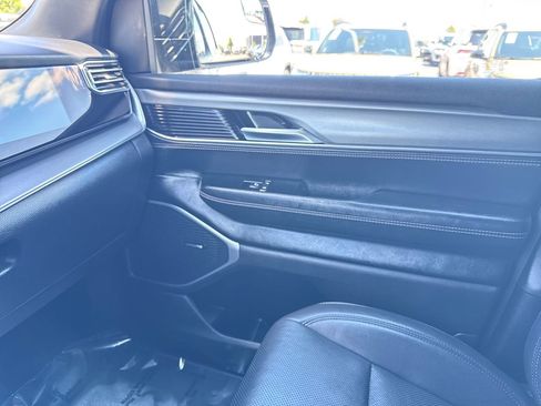 Used 2024 Jeep Wagoneer Series II AWD/4WD image 26