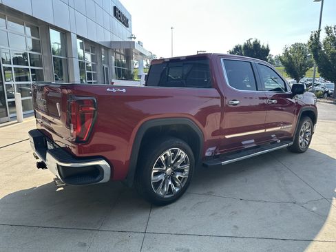 Used 2024 GMC Sierra 1500 SLT w/ SLT Premium Plus Package AWD/4WD image 6