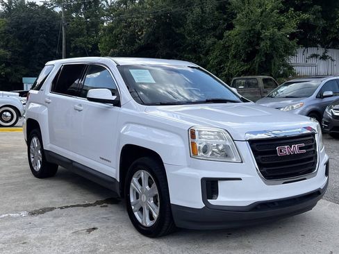 Used 2017 GMC Terrain SLE FWD image 8