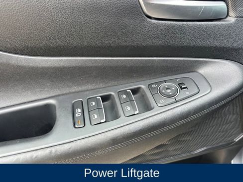 Used 2023 Hyundai Santa Fe SEL image 13