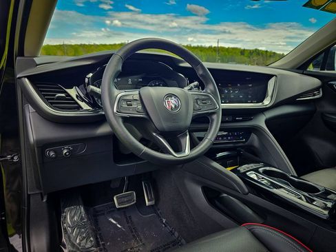 Used 2023 Buick Envision Essence w/ Sport Touring Package AWD/4WD image 14