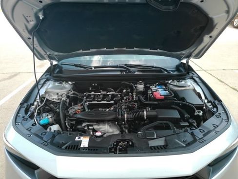 Used 2025 Honda Accord LX image 49