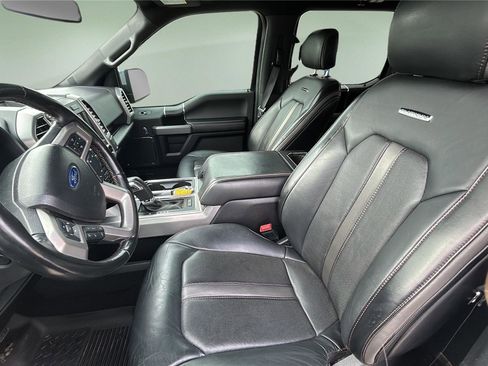 Used 2019 Ford F150 Platinum w/ Equipment Group 701A Luxury image 12