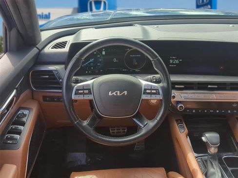 Used 2023 Kia Telluride SX Prestige X-Pro AWD/4WD image 17