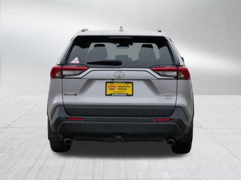 Used 2022 Toyota RAV4 XLE w/ Convenience Package image 6