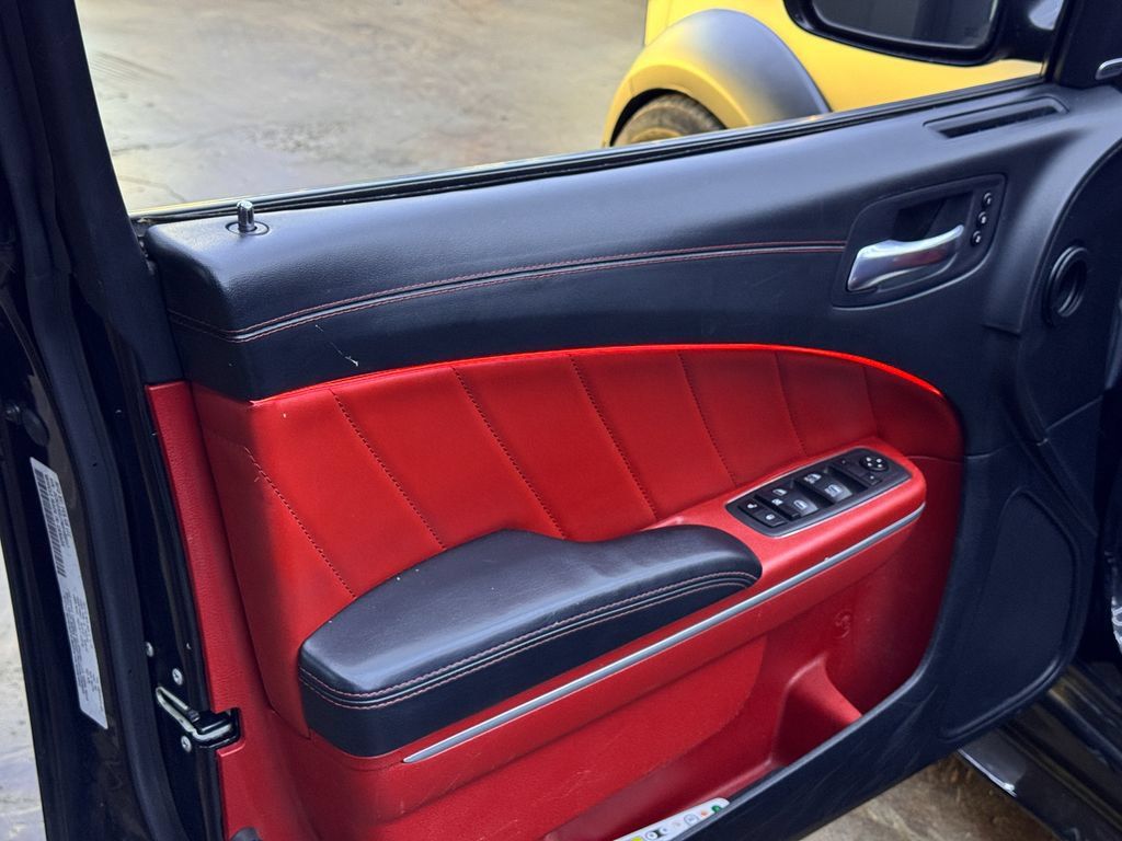 Used 2022 Dodge Charger Scat Pack RWD image 7