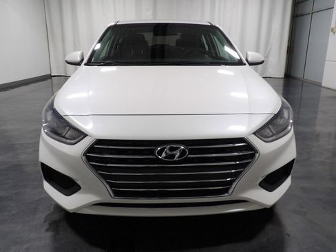Used 2019 Hyundai Accent SE image 2