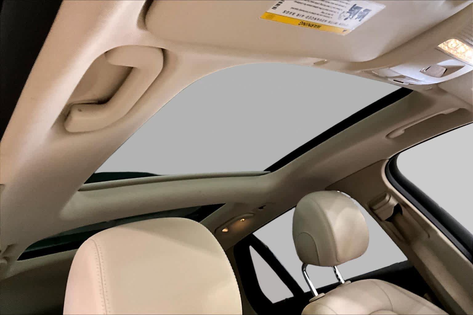 Certified 2022 Mercedes-Benz GLC 300 4MATIC image 14