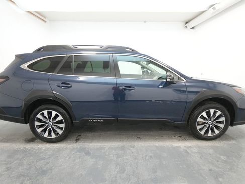 Used 2023 Subaru Outback Limited image 9