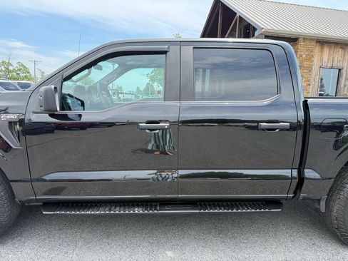 Used 2021 Ford F150 XL w/ STX Appearance Package AWD/4WD image 32