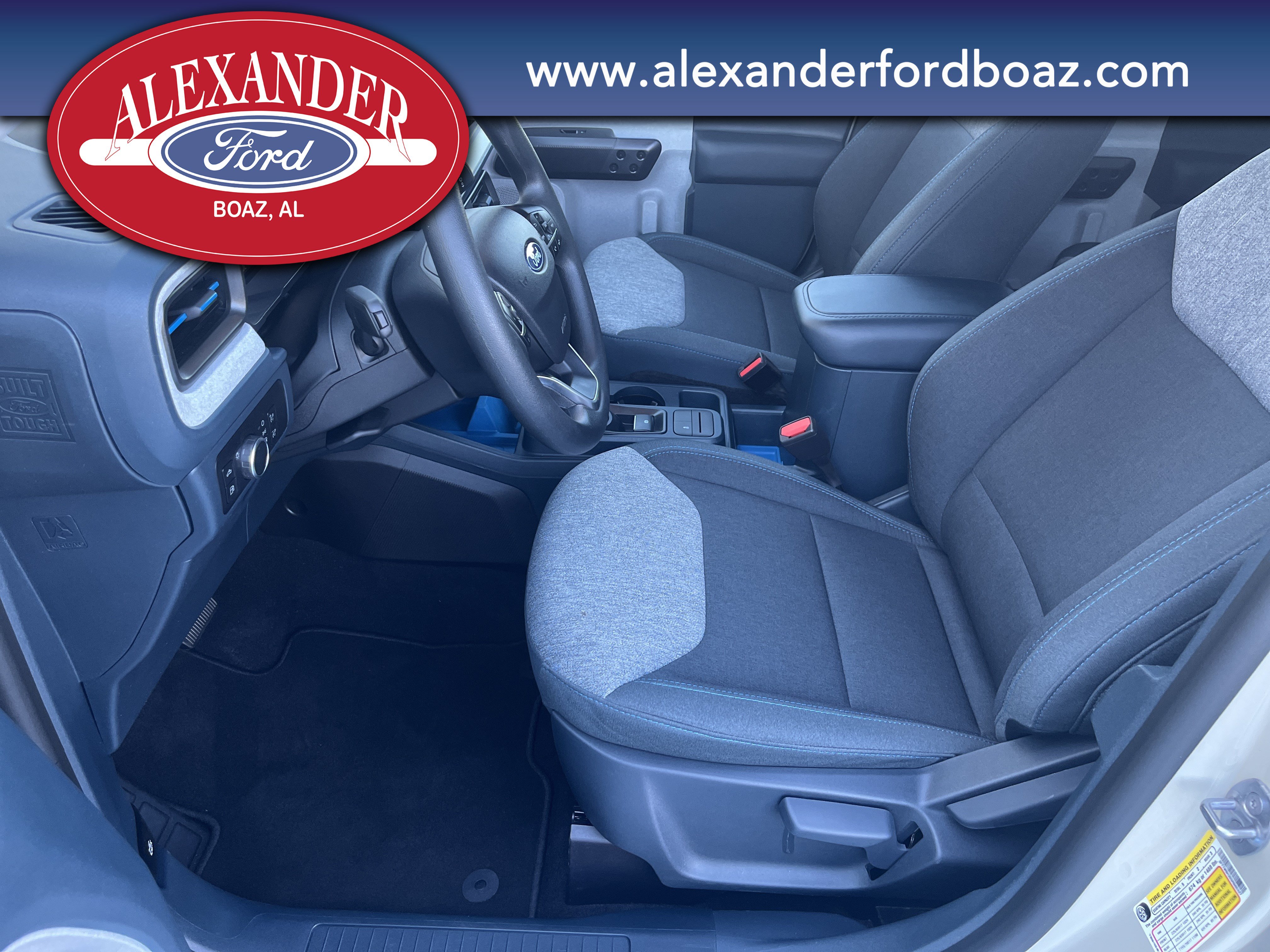 Used 2025 Ford Maverick XLT FWD image 11