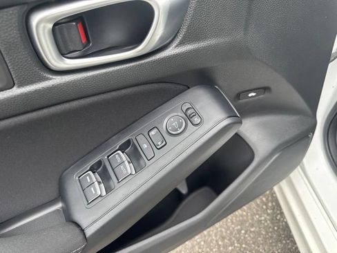 Used 2023 Honda Civic Sport image 22