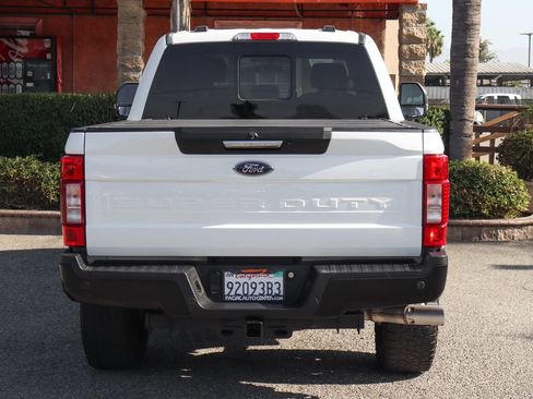 Used 2020 Ford F250 Lariat w/ Lariat Value Package AWD/4WD image 7