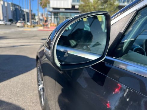 Used 2022 Mercedes-Benz C 300 Sedan image 10