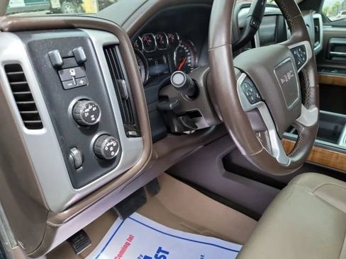 Used 2015 GMC Sierra 1500 SLT w/ SLT Crew Cab Value Package AWD/4WD image 15