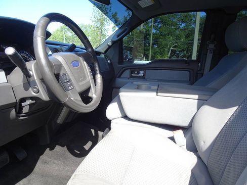 Used 2013 Ford F150 XLT w/ XLT Chrome Pkg image 23
