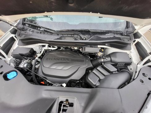 Certified 2023 Honda Ridgeline RTL image 9