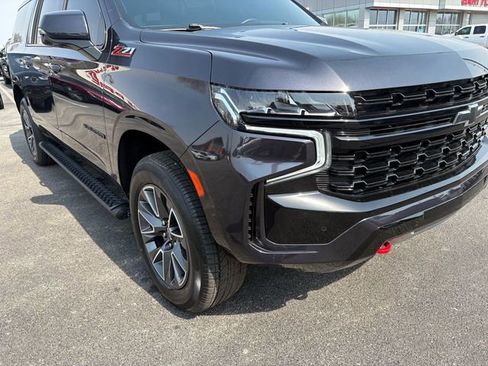 Used 2024 Chevrolet Suburban Z71 w/ Luxury Package image 26