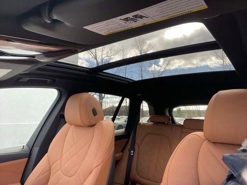 Certified 2026 BMW X5 xDrive40i w/ Premium Package image 25