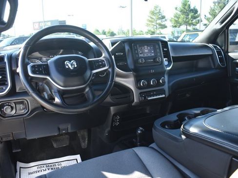 Used 2024 RAM 3500 SLT w/ Quick Order Package 2YG SLT AWD/4WD image 17