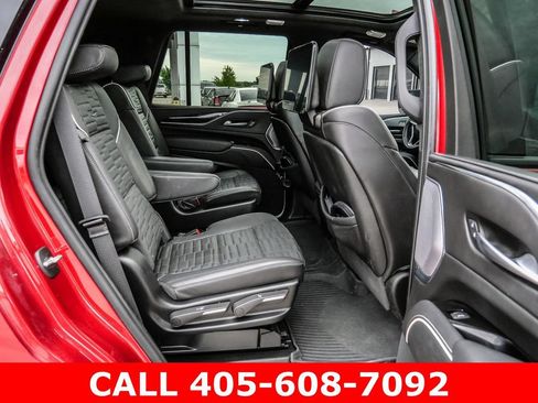 Used 2024 Cadillac Escalade V w/ Heavy-Duty Trailer Package AWD/4WD image 46