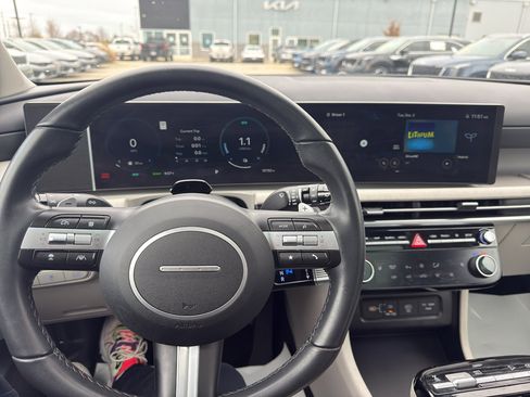 Used 2025 Hyundai Tucson SEL image 15