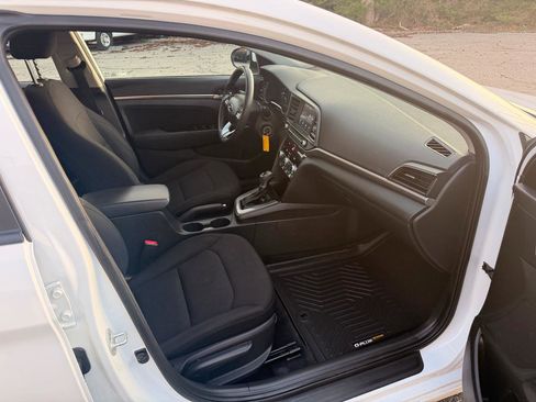 Used 2020 Hyundai Elantra SEL w/ Cargo Package (C1) image 28