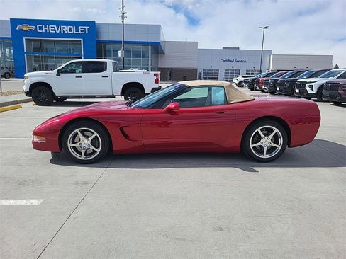 Used 2000 Chevrolet Corvette Convertible w/ Memory Pkg image 5