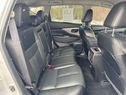 Used 2019 Nissan Murano SL AWD/4WD image 17