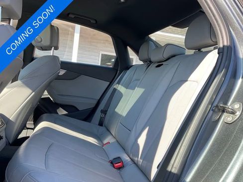Used 2022 Audi A4 2.0T Premium Plus image 5