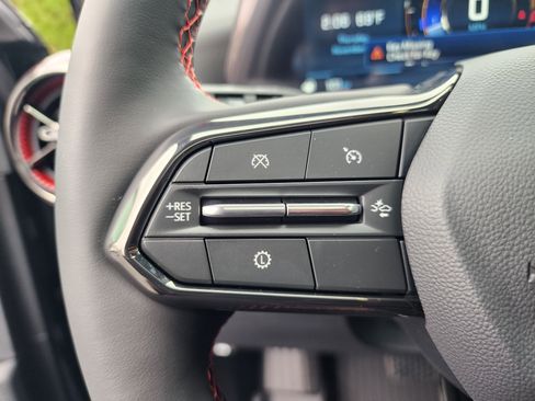 New 2026 Chevrolet Equinox RS image 31