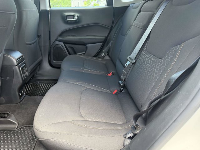 Used 2018 Jeep Compass Sport w/ Tech Group AWD/4WD image 11