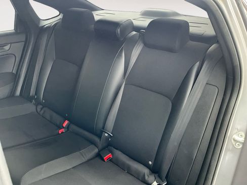 Used 2024 Honda Civic Sport image 15