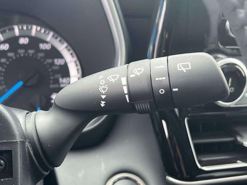 Used 2026 Toyota Highlander XLE AWD/4WD image 26