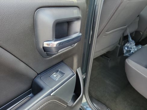 Used 2018 Chevrolet Silverado 1500 LT w/ All Star Edition AWD/4WD image 13