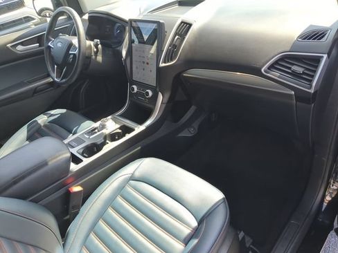 Used 2023 Ford Edge SEL w/ Sport Appearance Package AWD/4WD image 15
