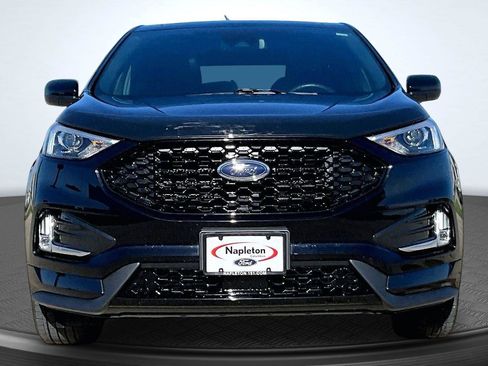 Used 2023 Ford Edge ST-Line w/ Class II Trailer Tow Package AWD/4WD image 3